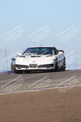 media/Oct-26-2025-CalClub SCCA (Sun) [[8ce1e69566]]/Group 4/Grapevine/